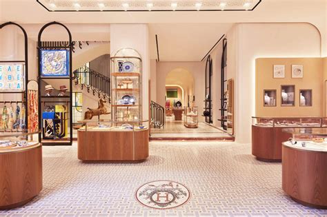 hermes agenzia milano|hermes milan location.